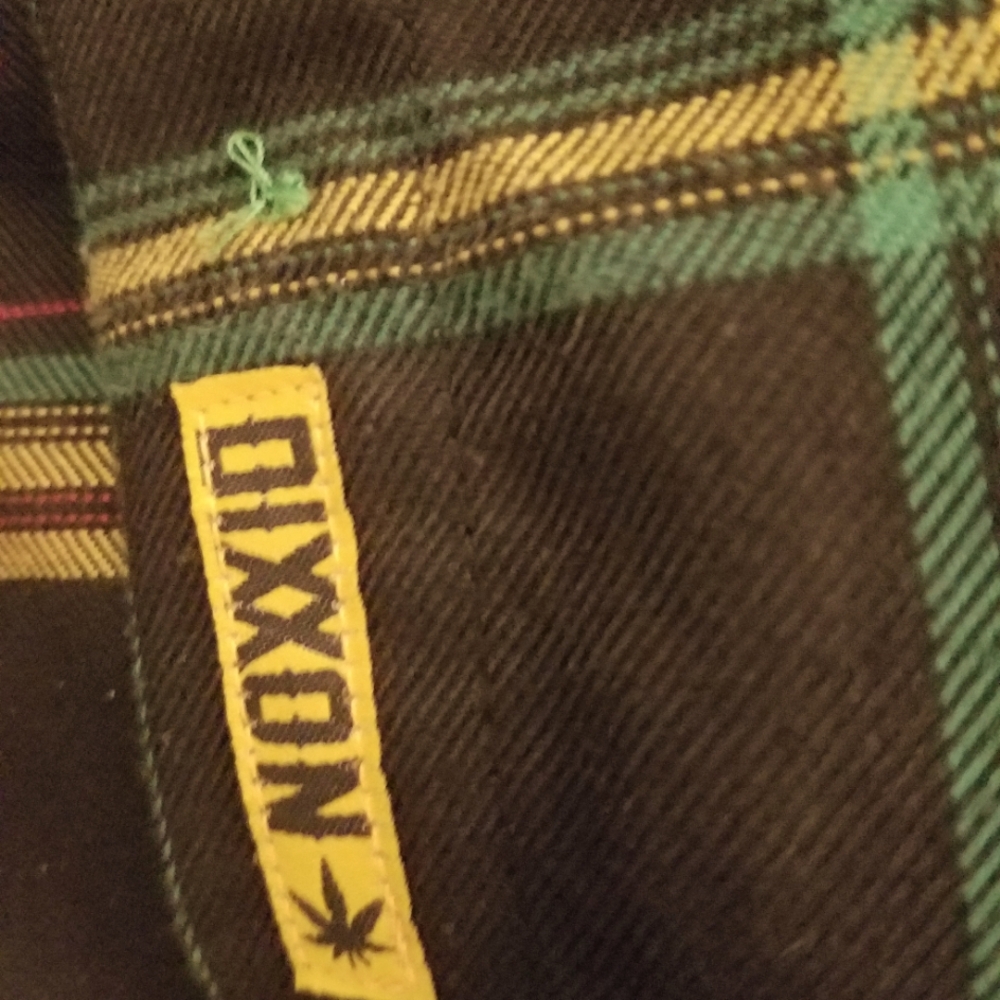 DIXXON FLANNEL CO.  SMOKEY BLACK WOMEN'S SIZE  ( S )